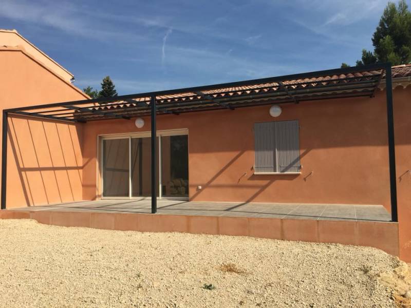 TONNELLE PLATE A AUBIGNAN, VAUCLUSE