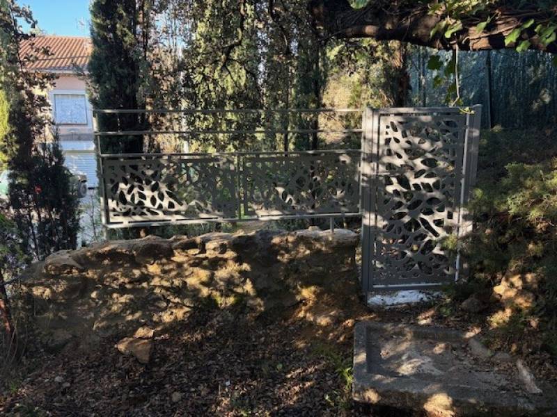 GARDE CORPS A AUBIGNAN, VAUCLUSE