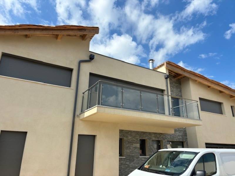 GARDE CORPS VITRE A AUBIGNAN, VAUCLUSE