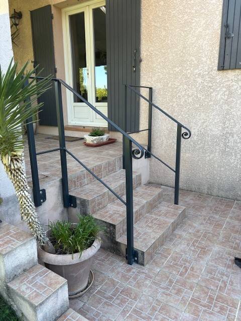 MAIN COURANTE A AUBIGNAN, VAUCLUSE