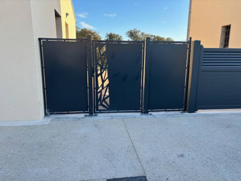 PORTILLON A AUBIGNAN, VAUCLUSE