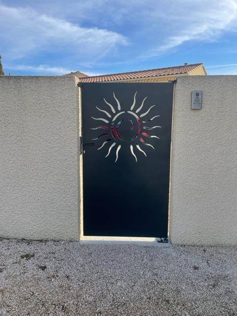 PORTILLON A AUBIGNAN, VAUCLUSE