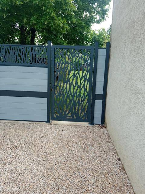 PORTILLON A AUBIGNAN, VAUCLUSE