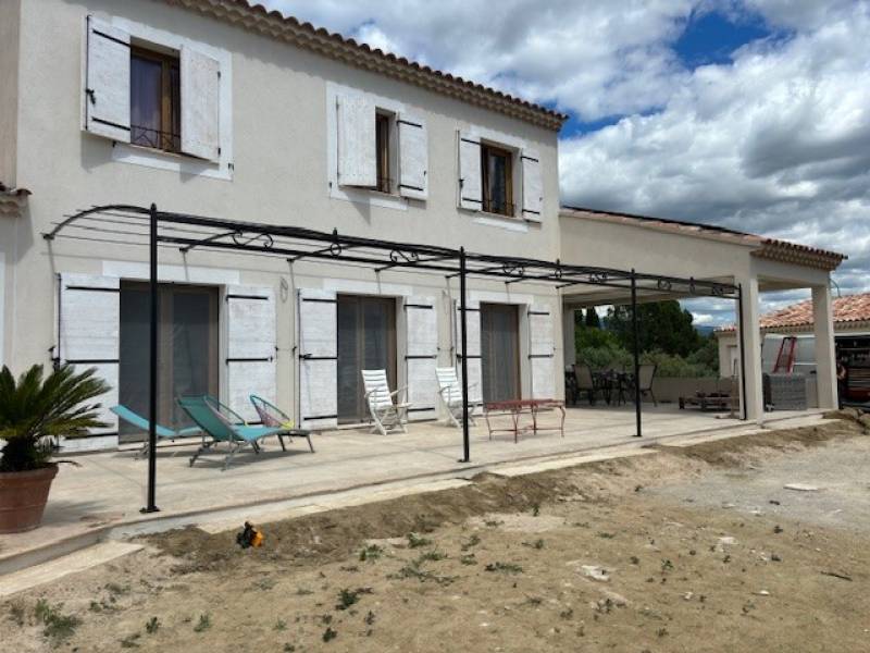 TONNELLE PROVENCALE A AUBIGNAN, VAUCLUSE