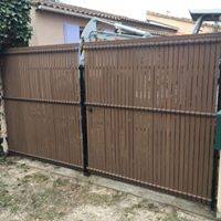 CLOTURE AVEC OCCULTANTS A AUBIGNAN, VAUCLUSE