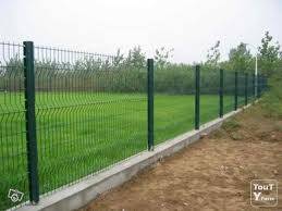 CLOTURE A AUBIGNAN, VAUCLUSE